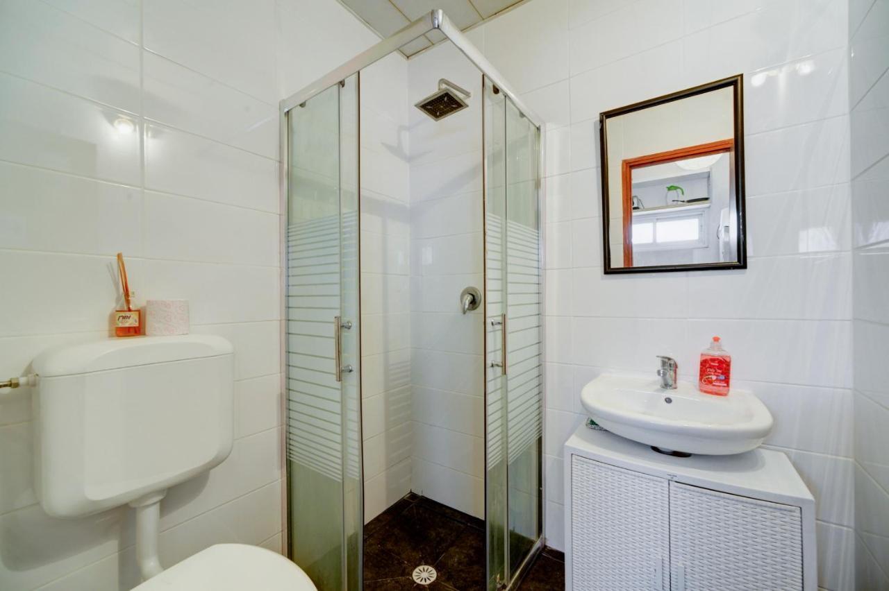 Tel Aviving - Apartments By The Beach Экстерьер фото